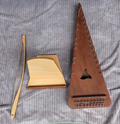 Cítara de salterio arqueada James Jones 21,5" hecha en luthier 25 cuerdas con soporte y arco Foto 1 de 4