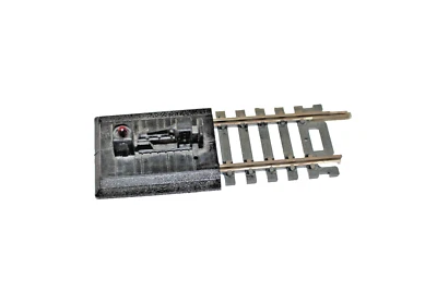 MODEL POWER HO ILLUMINATED BUMPER 8744 NS CODE 100 BLACK TIES Weathered Used - Image 1 of 2