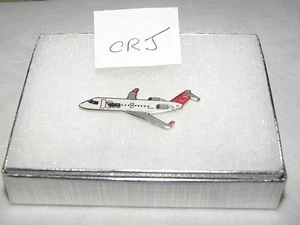 NORTHWEST AIRLINES CRJ FLUGZEUG ANSTECKNADEL NWA DELTA PILOT WEIHNACHTSGESCHENK - Bild 1 von 2