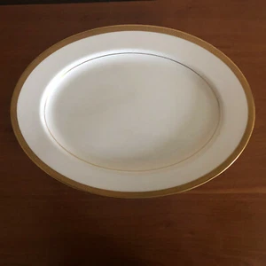 Mikasa PEMBROKE Oval Platter Thick Gold Trim 14 1/2 inches - Picture 1 of 7