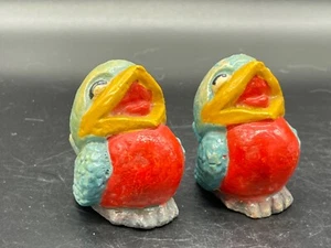 Mid Century, anthropomorphe Lachende Vögel Kreide Salz und Pfefferstreuer - Bild 1 von 6