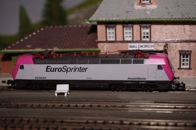RF28/35] Arnold N Gauge 2435 Electric Locomotive " Eurosprinter " Br 127001-6 DB - Image 1 of 4