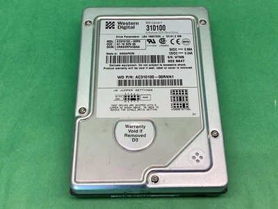 Vintage Western Digital Caviar 10GB 3.5" IDE Internal Hard Drive 310100 UNTESTED - Image 1 of 4
