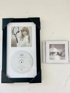 CD Taylor Swift Departamento de Poetas Torturados Foto firmada a mano ENMARCADA sin corazón - Imagen 1 de 6