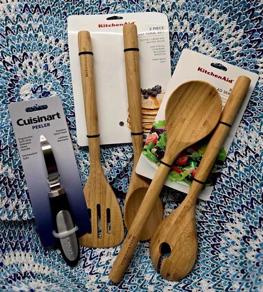 Cucharas KitchenAid 2 unidades Y pelador Cuisinart Foto 1 de 1