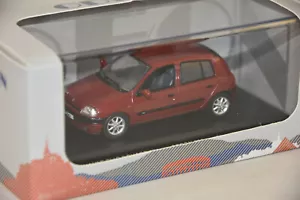 Odeon 056 - Renault Clio II Fase 1 Rojo Retoque 1/43 - Imagen 1 de 1