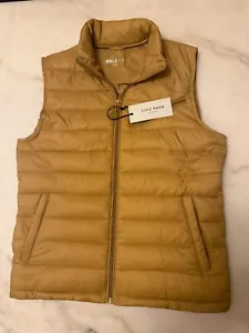 Cole Haan Men's Tan Full Zip Puffer Vest Small Outdoor City Modern Classic Layer - Picture 1 of 24