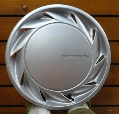Cubierta de rueda tapacubos de 14" Plymouth Voyager Acclaim Sundance 478B 1991-1994 Foto 1 de 4