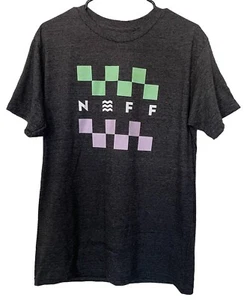 Camiseta de algodón NEFF para hombre negra verde y púrpura con logotipo de tablero a cuadros mediana M - NUEVA - Imagen 1 de 5