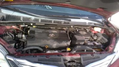 Used Automatic Transmission Assembly fits: 2012 Toyota Sienna AT 6 cylinder FWD Foto 1 de 4