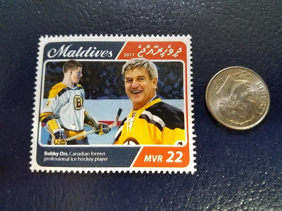 Bobby Orr Boston Bruins YOUNG and OLD NHL  2017 Maldives Perforated Stamp - Image 1 of 1