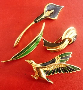 Lot BIJOUX Broches FANTAISIE Rétro VINTAGE Doré Email COSTUME Gilded BROOCHES - Picture 1 of 6