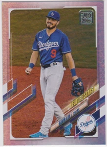 Gavin Lux 2021 Topps Series 1 Base Rainbow Foil #83 Los Angeles Dodgers - Picture 1 of 3