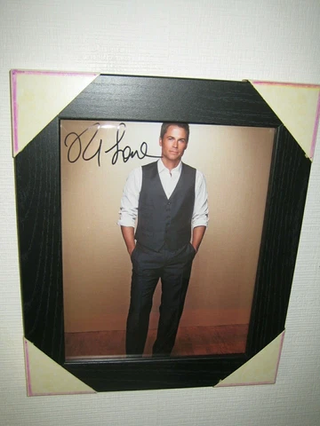 Rob Lowe ; Hand Signed Photograph (8x10) Framed + CoA Cover