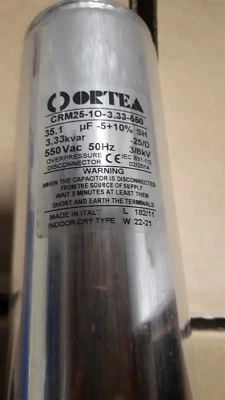 ICAR-Ortea Condensatore CRM25 Rifasamento 35,1 µF 3,33 kvar@550V dim 60x138 mm - Immagine 1 di 3
