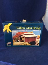Ho scale Walthers building structure Willow Glen Covered Bridge kit
