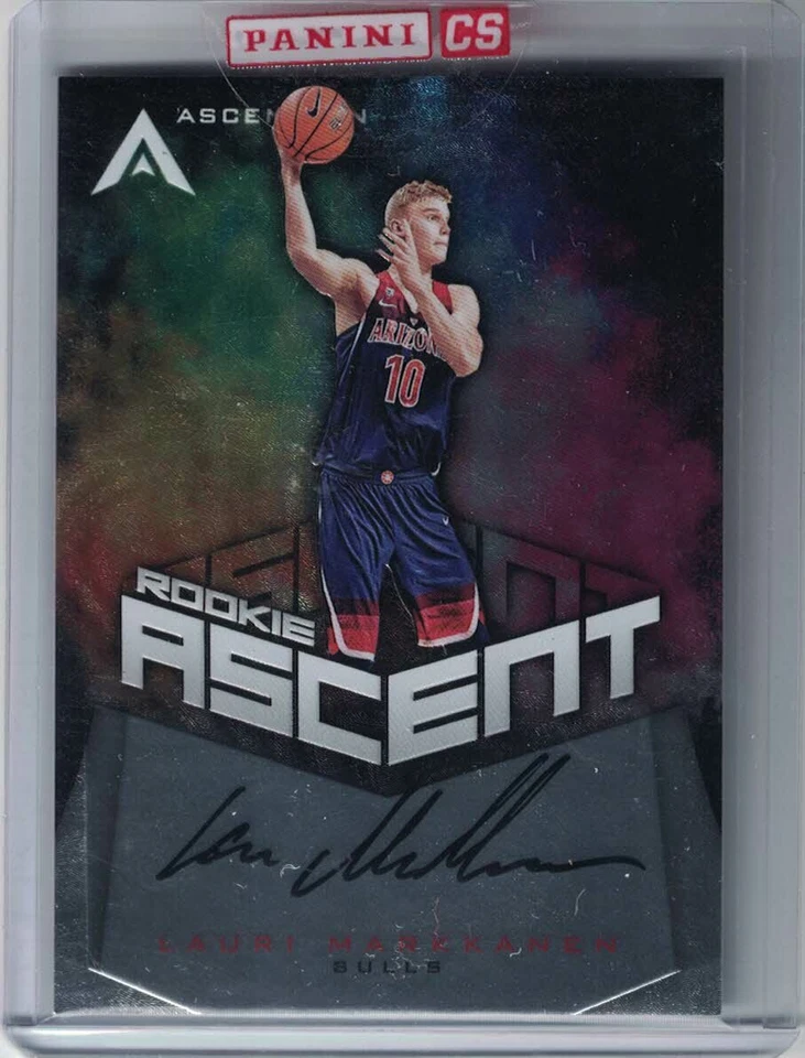 Autógrafos Panini Ascension Rookie Ascent 2017-18 Lauri Markkanen #184/299 Foto 1 de 1