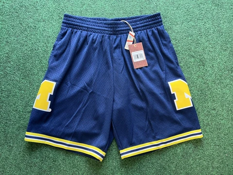 Mitchell & Ness NCAA Michigan Wolverines Men’s Size L Blue 1991 Road Shorts NWT Cover