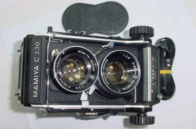 Mamiya C330 Professional 6x6 TLR Film Camera + Mamiya-Sekor 80/2.8 Blue D Lens - Image 1 of 4