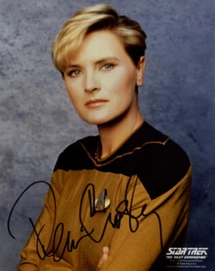 DENISE CROSBY SIGNED AUTOGRAPHED 8x10 PHOTO TASHA YAR STAR TREK TNG BECKETT BAS - Picture 1 of 2