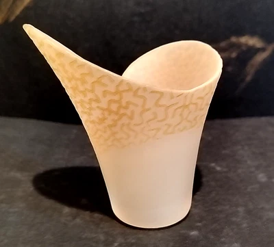 WHITE/GOLD MURANO GLASS LAMPSHADE, H 85 mm, HOLE 22 mm, HANDMADE - Image 1 of 4