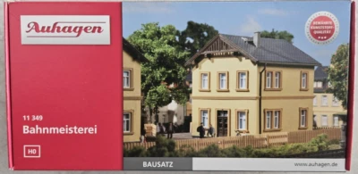 HO Scale AUHAGEN Model Kit: Track Inspectors Office - #11349 - Ships from USA - Image 1 of 3