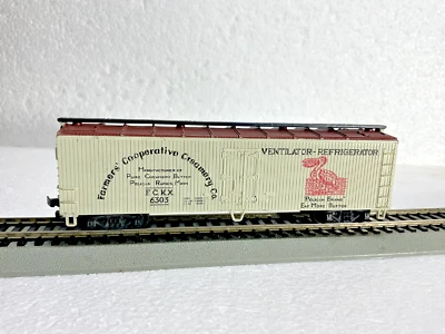 AHM HO FAN-REFRIGERATOR, FARMERS COOPERATIVE CREAMERY CO. FCKX #6303 - Image 1 of 4