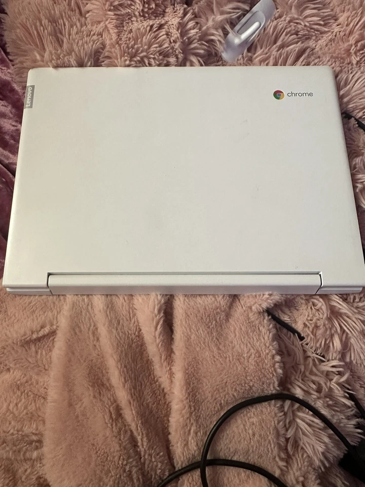 Chromebook pantalla táctil 2 en 1 Foto 1 de 4