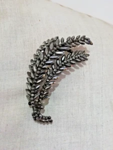 GEORGIAN STEEL CUT BROOCH IN THE FORM OF A SPRAY - OLD REPAIR VERSO - - Picture 1 of 23