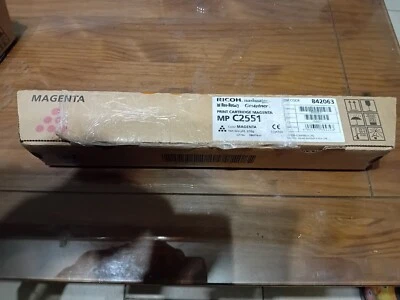 Cartouche de toner Ricoh MP c2551 magenta originale neuve - Photo 1/3