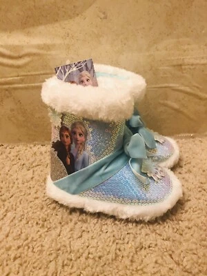 全新 女孩 迪斯尼 FROZEN II 滑鞋 尺寸 7-8 蓝色亮片 全息图 ANNA ELSA — 第 1/4 张图片