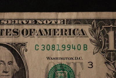 [MARCH 8, 1994] ONE DOLLAR FANCY BIRTHDAY NOTE  SN  C 30819940 B - Image 1 of 3