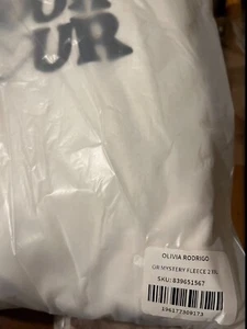 Olivia Rodrigo 2XL Official Merch Sour Tour Mystery Fleece Hoodie- Ship Fast - Picture 1 of 3