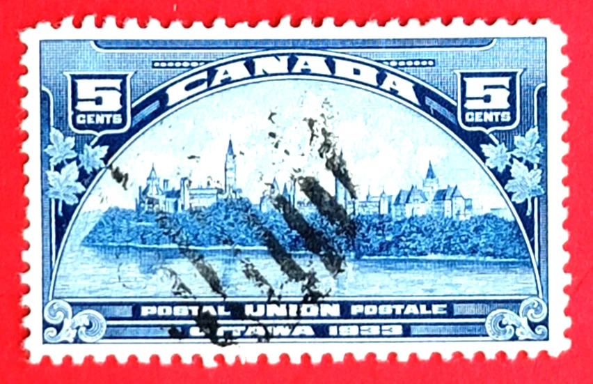 Canada Stamp #202 "Parliament Buildings" Used - Image 1 of 1
