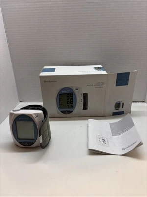 Brookstone Talking Automatic Wrist Blood Pressure Monitor BPW810 W/user Manual - Image 1 of 4