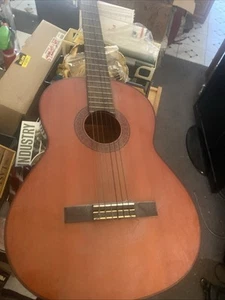 Yamaha G-65A Classical Guitar - Picture 1 of 12
