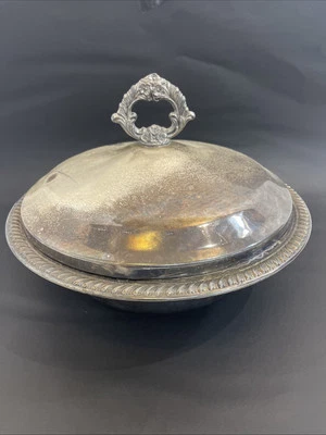 FB Rogers Silver Plate Covered Casserole Serving Dish Bowl with Insert - Image 1 of 4