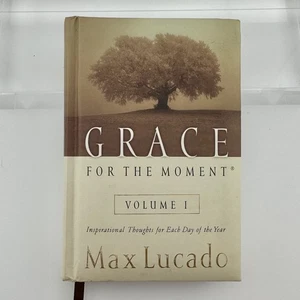 Daily Devotional Book Grace for the Moment Inspirational Thoughts for Each Day - Picture 1 of 10