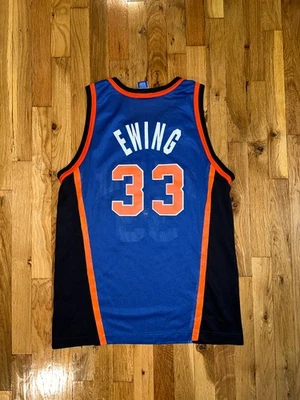 Camiseta PATRICK EWING New York Knicks Champion 44 NBA Ewing Starks Oakley Mason Foto 1 de 4