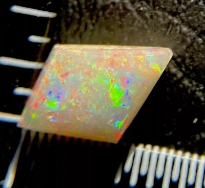 1.15TCW Australian Opal, ⚡️Lightning Ridge Semi-Black . GREAT Color/Fire🔥KITE - Image 1 of 4