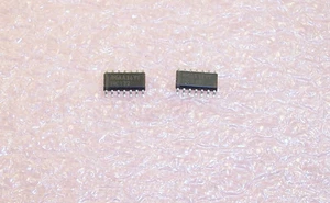 QTY (100) SN74HC132D TI SOIC-14 SMD PACKAGE QUAD 2-INPUT NAND GATE HC132 NOS - Picture 1 of 1