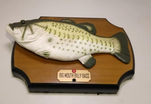 Gemmy 1999 Big Mouth Billy Bass Animated Singing Fish Partially Works - Picture 1 of 3