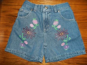 NEW GIRL'S SONOMA JEAN SHORTS W/ FLOWERS & POCKETS SIZE 6X MSP $20.00  - Picture 1 of 6