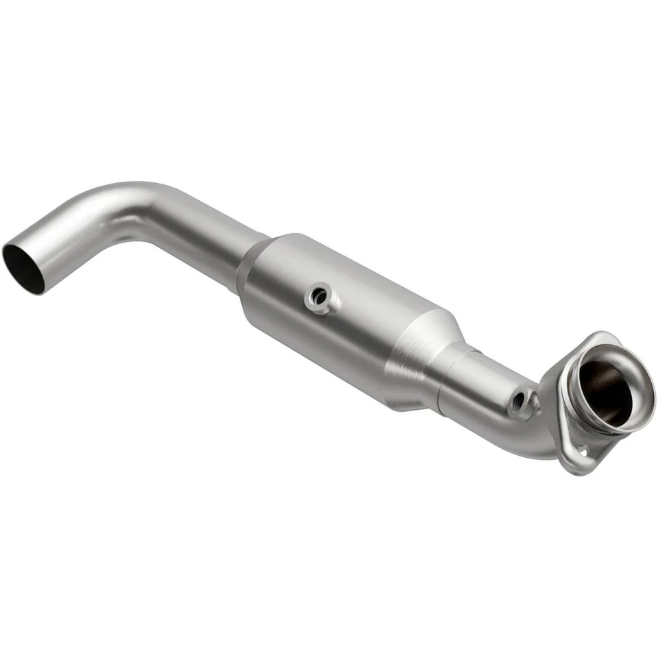 MagnaFlow 5551419-EG Fits 2010 Ford Expedition Catalytic Converter - Image 1 of 4