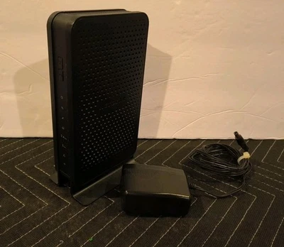 Netgear C3700 WiFi Cable Modem Router 2.4gHz / 5gHz w/ac adapter and cable cord - Image 1 of 4