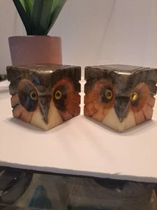 Vtg Pair 1980 Carved Southwest ALABASTER CARVED OWL PAPERWEIGHTS MADE IN ITALY - Picture 1 of 13