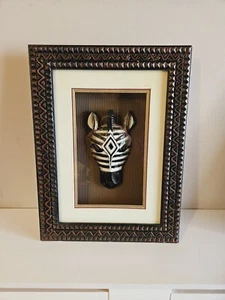 VTG African Wood Carved Zebra Head Mask In Shadow Box Frame Tribal Art - Foto 1 di 11