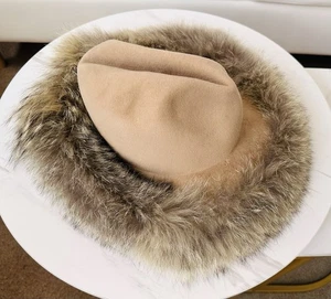 Stephen Jones Velours Fellbesatz Mütze mit Etikett — Vintage Millinery Designer *** LESEN - Bild 1 von 19