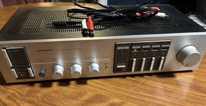 Pioneer SA-540 Stereo Amplifier Integrated Hi-Fi w/cables *POWERS ON* - Picture 1 of 14