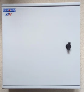 Proteus 6 Way TP+ N Type B Distribution Board with 125A Isolator Incomer - READ - Picture 1 of 23